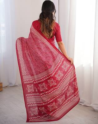 Pink bloue piece with cotton printed saree 3