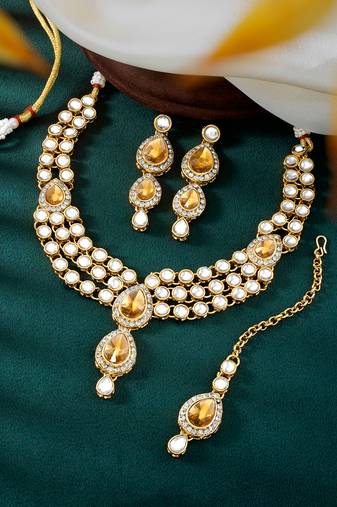 Aheli traditional kundan long necklace with earring maang tikka jewellery set