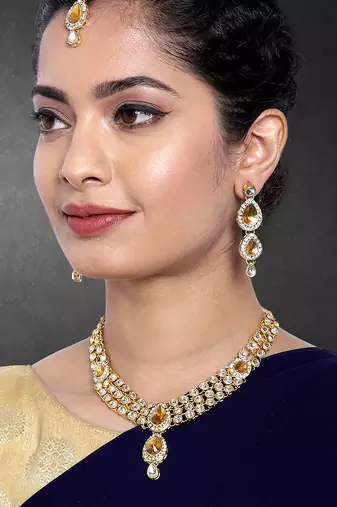 Aheli traditional kundan long necklace with earring maang tikka jewellery set