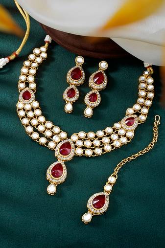 Aheli maroon traditional kundan long necklace with earring maang tikka jewellery set