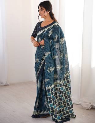 Teal bloue piece with cotton printed saree 2