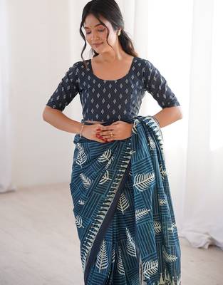 Teal bloue piece with cotton printed saree 4