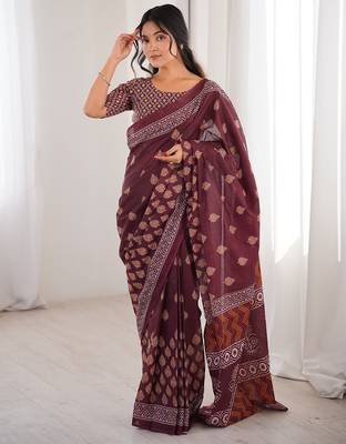 Maroon bloue piece with cotton printed saree 1