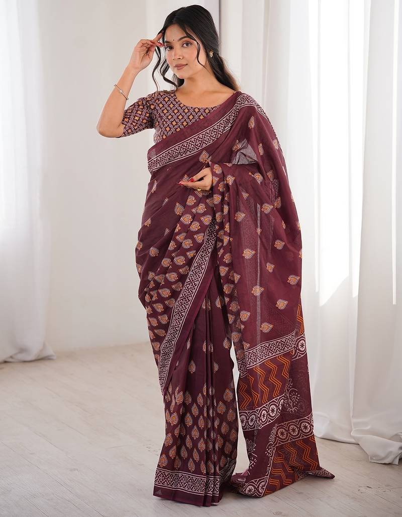 Maroon bloue piece with cotton printed saree