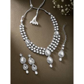 Aheli traditional kundan long necklace with earring maang tikka jewellery set 1