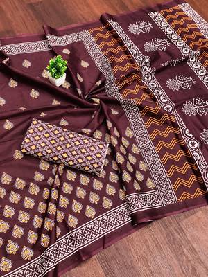 Maroon bloue piece with cotton printed saree 5