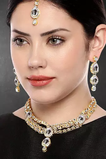 Aheli kundan long necklace with earring maang tikka jewellery set
