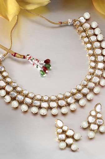 Aheli indian ethnic kundan white pearl traditional necklace jewellery set with earrings