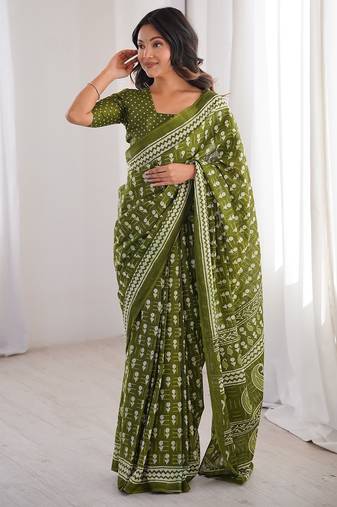 Green bloue piece with cotton printed saree