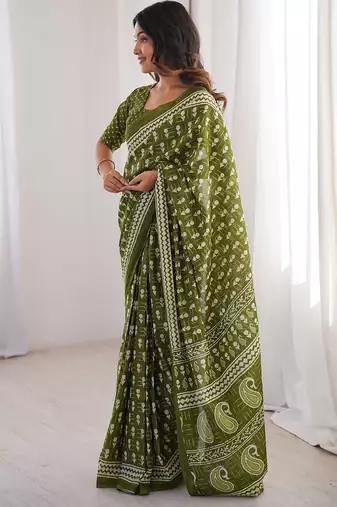 Green bloue piece with cotton printed saree