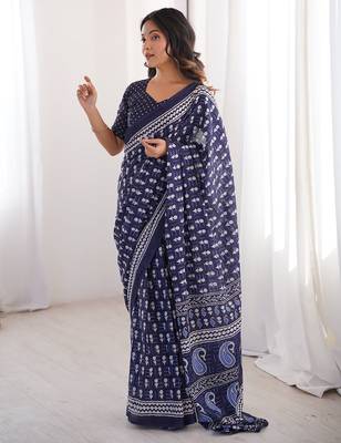 Indigo bloue piece with cotton printed saree 2