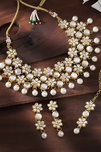 Aheli flower kundan pearl necklace with maang tikka earring traditional jewellery set