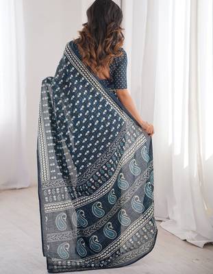 Navy blue bloue piece with cotton printed saree 3