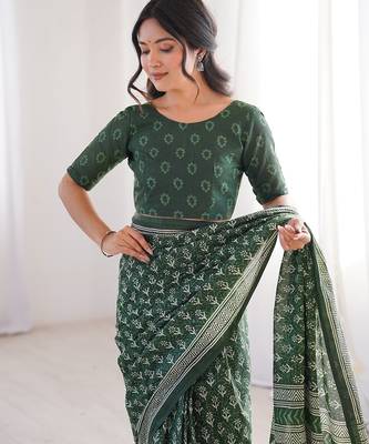 Green bloue piece with cotton printed saree 4