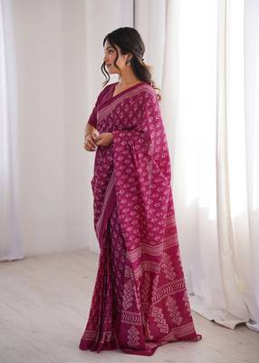 Pink bloue piece with cotton printed saree 2