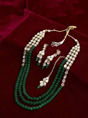 Aheli green traditional jewellery kundan pearl layered necklace earring maang tika set   fancy 2
