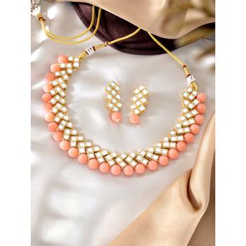 Aheli peach ethnic kundan pearl fancy bridal traditional choker necklace jewellery set with earrings 2