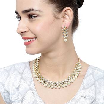 Aheli indian ethnic kundan pearl fancy bridal traditional choker necklace jewellery set with earrings 2