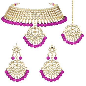 Aheli pearl kundan choker necklace earring maang tikka traditional jewellery set 3