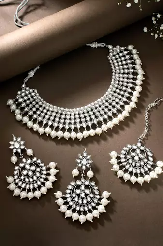 Aheli silver indian ethnic kundan pearl fancy bridal traditional necklace jewellery set with earrings