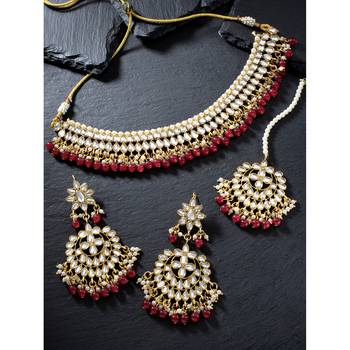 Aheli maroon kundan pearl choker necklace earring mang tikka traditional jewellery set 2