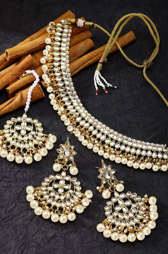 Aheli white kundan pearl choker necklace earring maang tikka traditional jewellery set for women