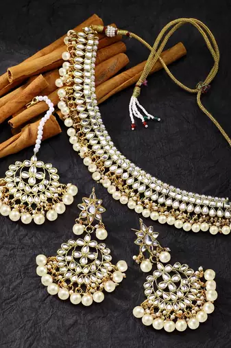 Aheli white kundan pearl choker necklace earring maang tikka traditional jewellery set for women