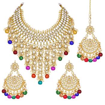 Aheli traditional kundan & pearl drop multicolour choker necklace earring set with maang tikka for women 3