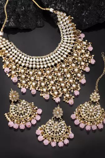 Aheli traditional kundan & pearl drop pink choker necklace earring set with maang tikka for women
