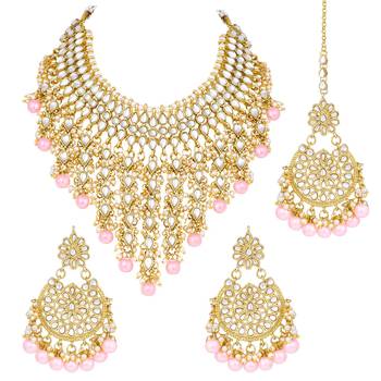 Aheli traditional kundan & pearl drop pink choker necklace earring set with maang tikka for women 3