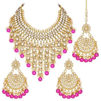 Aheli traditional kundan & pearl drop rani pink choker necklace earring set with maang tikka for women 3