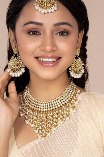 Aheli traditional kundan & pearl drop white choker necklace earring set with maang tikka gift for women