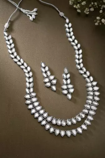 Aheli kundan long necklace set with earrings gift for women