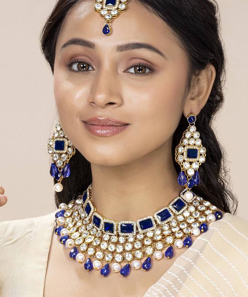 Aheli choker necklace with maang tikka earrings traditional bridal wedding jewellery set for women
