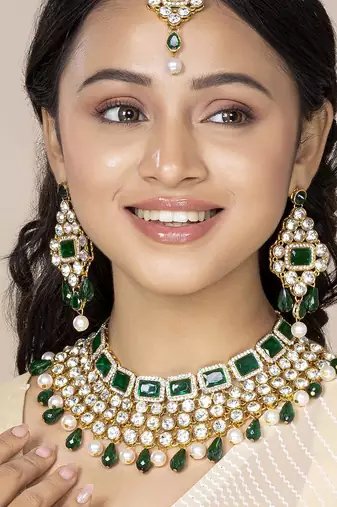 Aheli choker necklace with maang tikka earrings traditional bridal wedding jewellery set gift for women