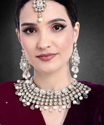 Aheli choker necklace with maang tikka earrings indian traditional bridal wedding jewellery set for women 2