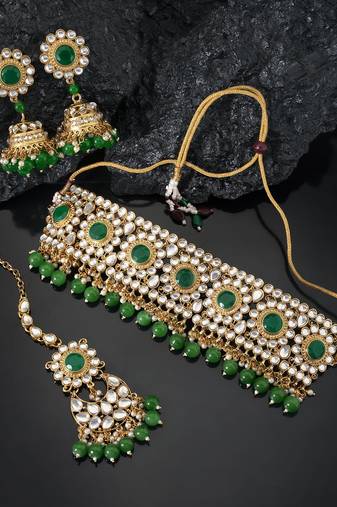 Aheli traditional choker necklace earring maang tikka jewellery set for women