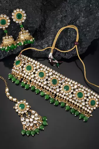 Aheli traditional choker necklace earring maang tikka jewellery set for women