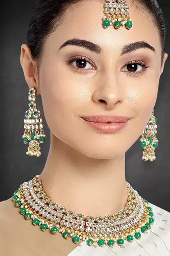 Aheli green choker necklace with earrings maang tikka for women indian traditional jewellery set