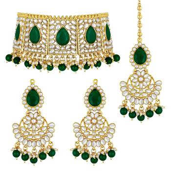 Aheli bridal green choker necklace with earrings maang tikka for women traditional jewellery set 3