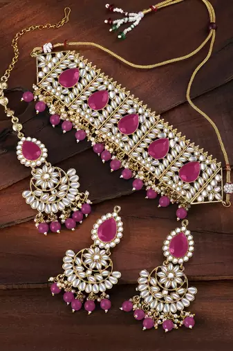 Aheli choker necklace with earrings maang tikka for women indian traditional jewellery set