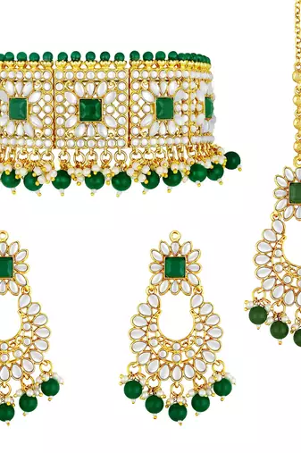 Aheli bridal kundan green choker necklace with earrings maang tikka for women jewellery set