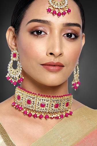 Aheli kundan choker necklace with earrings maang tikka for women traditional jewellery set