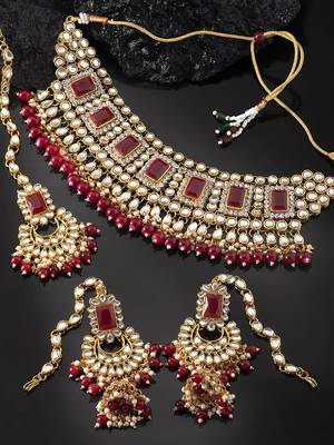 Aheli bridal kundan pearl choker necklace with earrings maang tikka for women indian traditional jewellery set 2