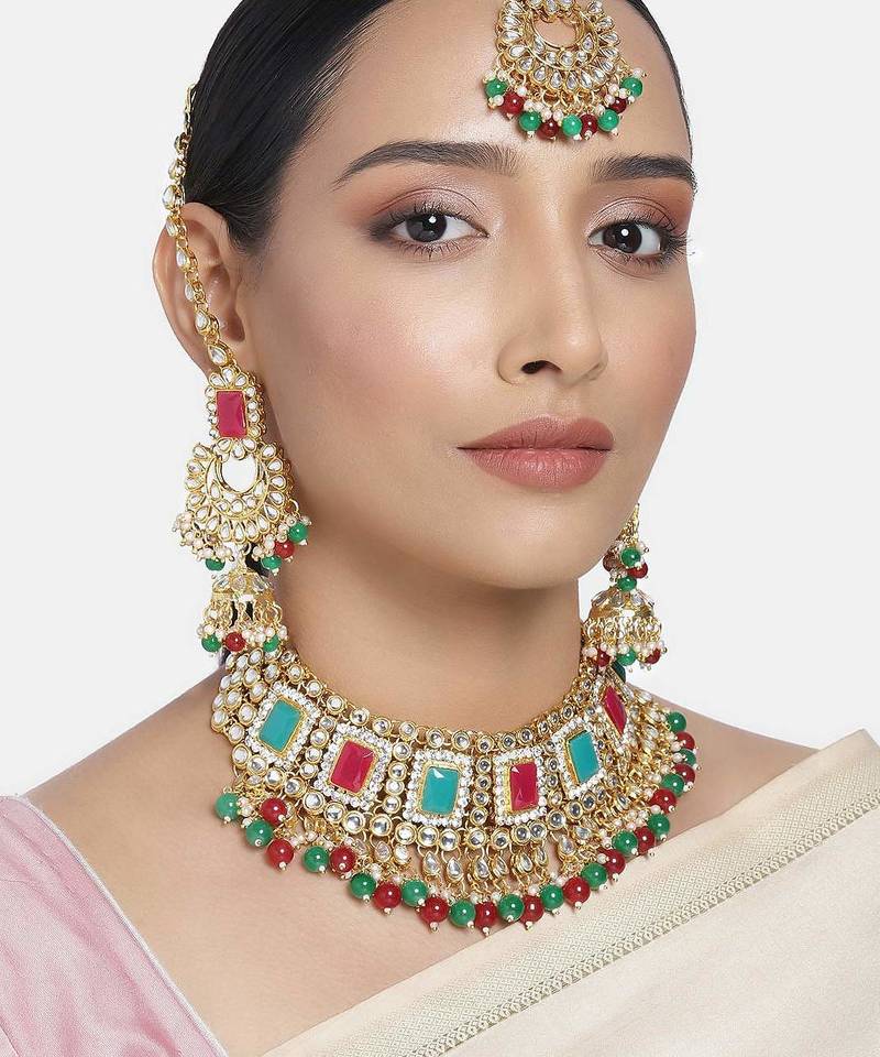 Aheli kundan pearl adjustable choker necklace with earrings maang tikka for women indian traditional jewellery set