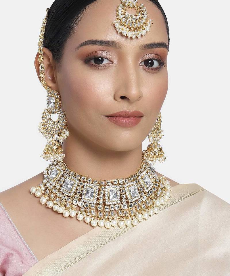 Aheli kundan pearl adjustable choker necklace with earrings maang tikka for women indian traditional jewellery set