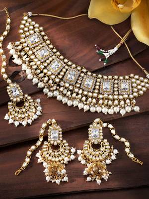 Aheli kundan pearl adjustable choker necklace with earrings maang tikka for women indian traditional jewellery set 3