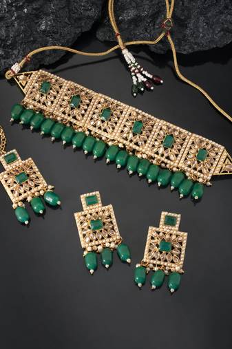 Aheli traditional kundan pearl bridal choker necklace jewellery set for women