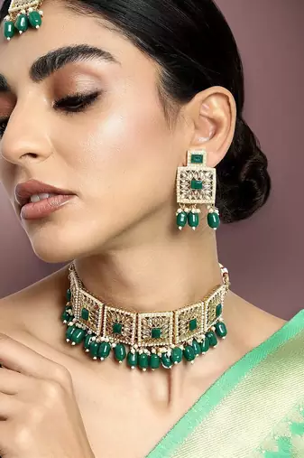 Aheli traditional kundan pearl bridal choker necklace jewellery set for women