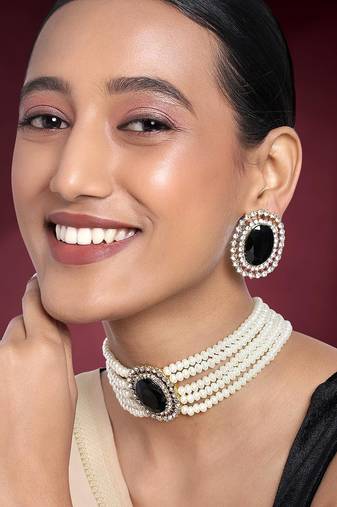 Aheli black stone beaded adjustable necklace jewellery set for women